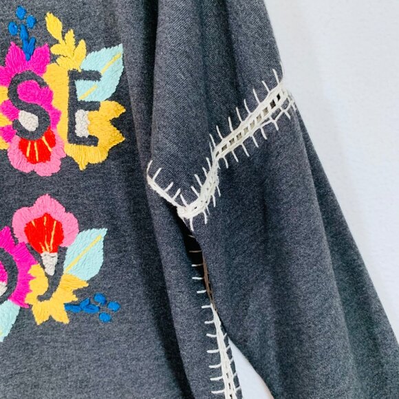 Bleu Bayou Crewel Embroidered Sweater Size S Floral Long Sleeve Blanket Stitch - Picture 5 of 16